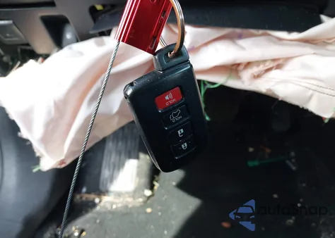 2016 Toyota Highlander Xle V6 из США, поврежденный, VIN 5TDJKRFH7GS339085